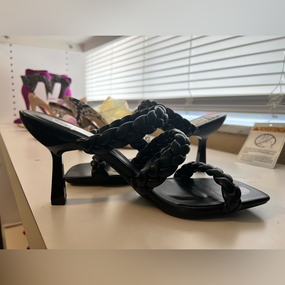 Sandals low heel - Ross size 8.5